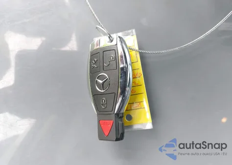 2016 Mercedes-Benz Gle 350 z USA, uszkodzony, nr VIN 4JGDA5JB4GA680996